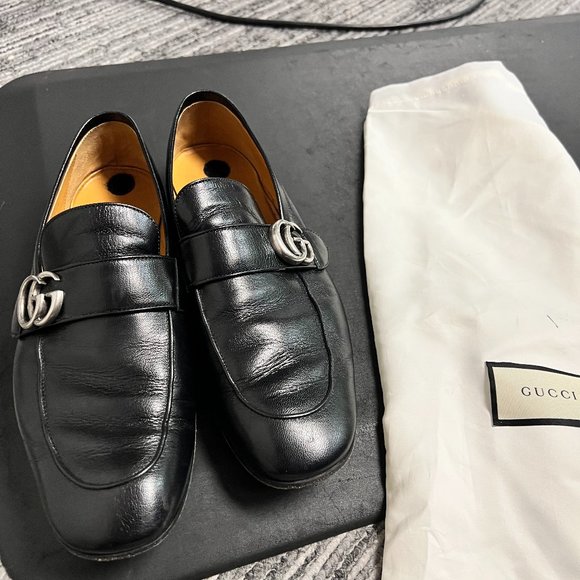 Gucci black Leather Loafers with Silver Detail,Men’s Size 9,USED no box Gucci Horsebit Loafers  main image 2
